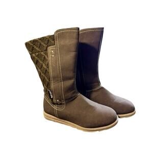 Muk Luks Stacy Boots Winter Water Resistant Brown Faux Suede knit back women 9